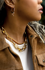 Pretty in Link Necklace